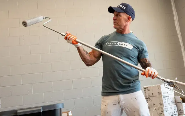 Back-Rolling After Airless Spraying: When and Why It Matters