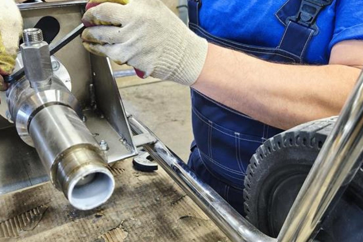 Airless Sprayer Maintenance: How to Keep Your Machine in Top Condition